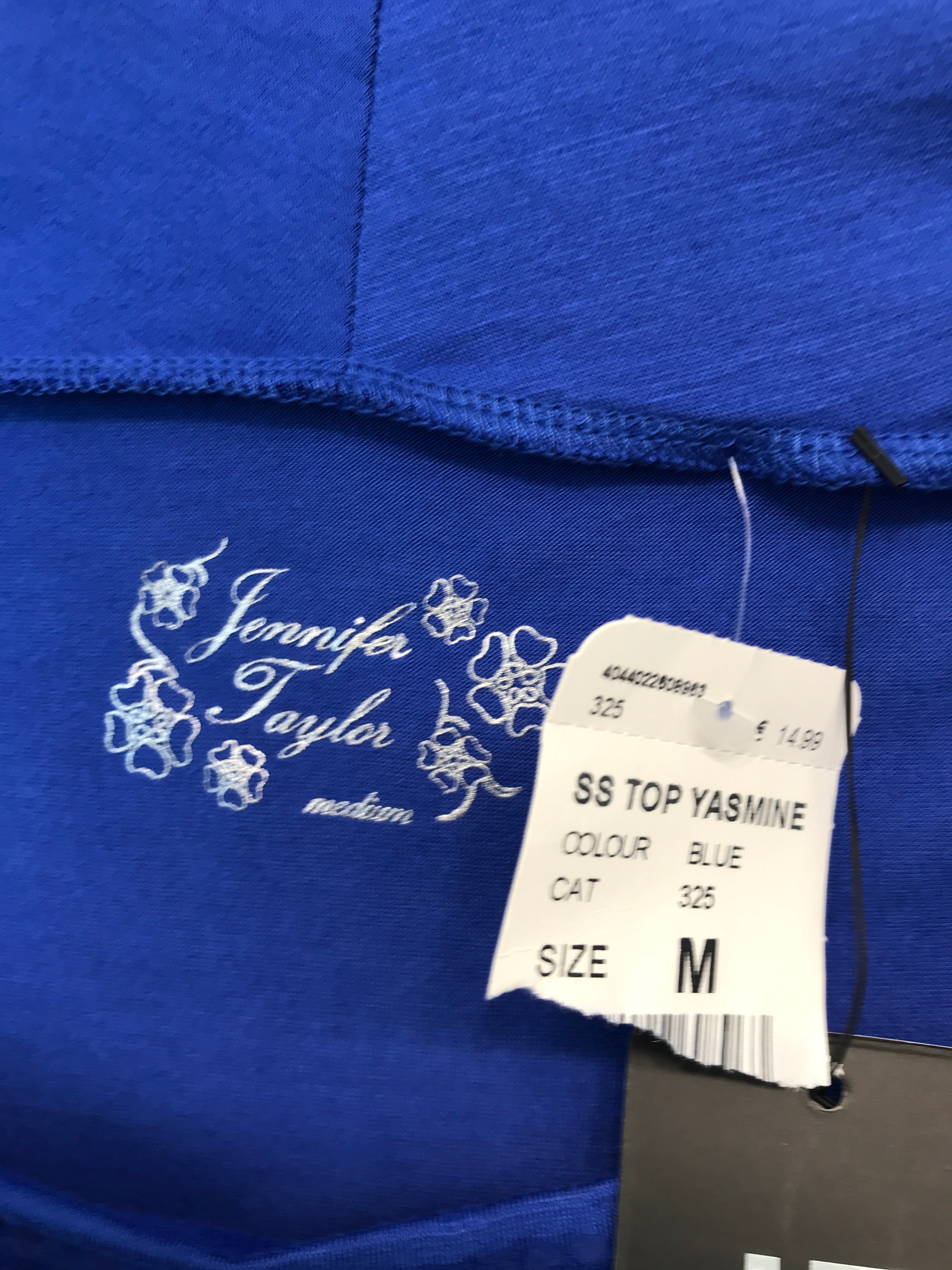 Jennifer Taylor Bluse